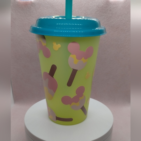 New Mickey popsicle Reusable Color-changing 12oz tumbler with top & straw. - Picture 4 of 8